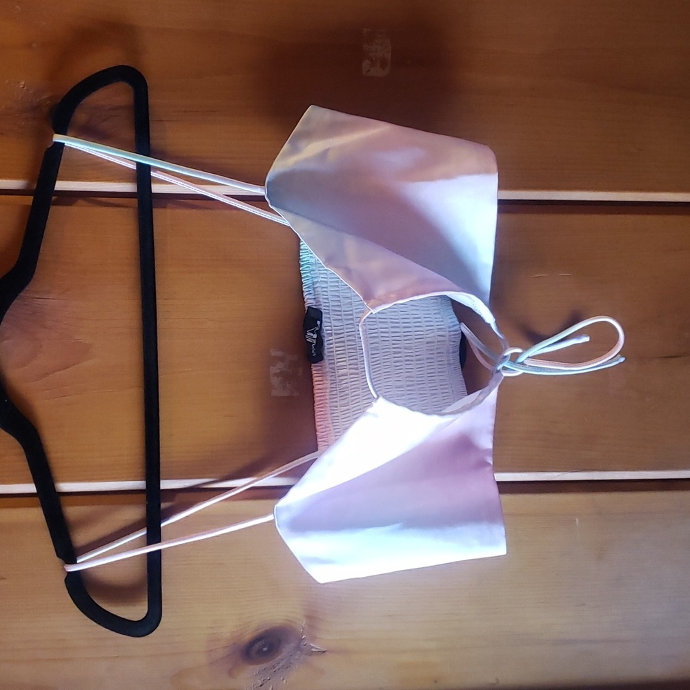 White Fox Boutique Carrington Crop- L nwt